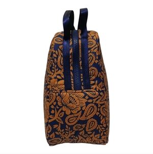 Vera Bradley Lunch Bag Lotus Montage Roasted Featherweight: